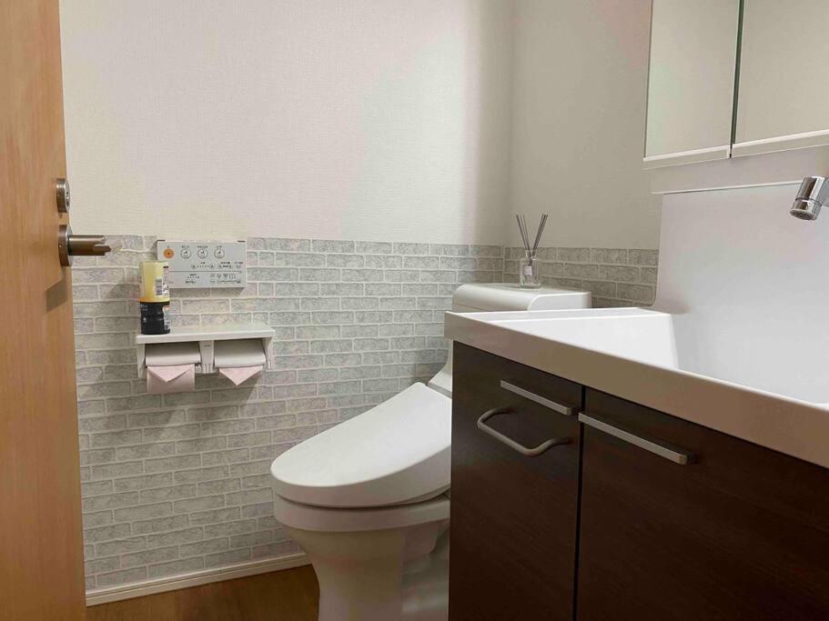 5Ldk3Toilets: 最近の駅6分・スカイツリー電車1分・浅草電車4分・Nrt電車60分 Apartment Tokyo Ngoại thất bức ảnh
